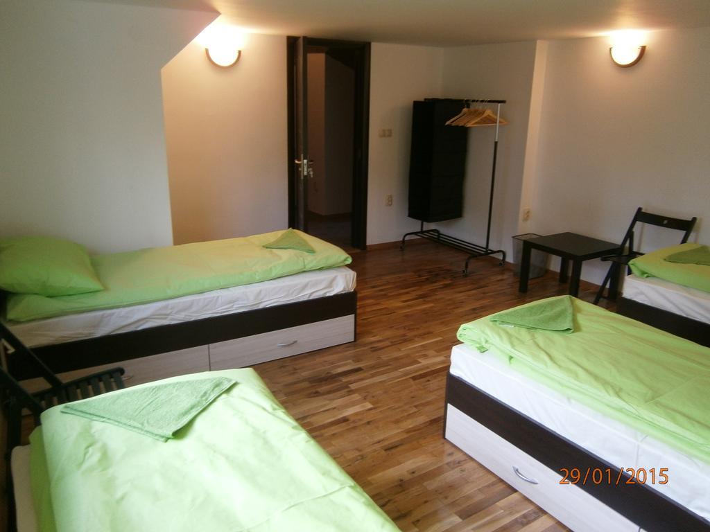 Ivory Tower Hostel Sofia Zimmer foto